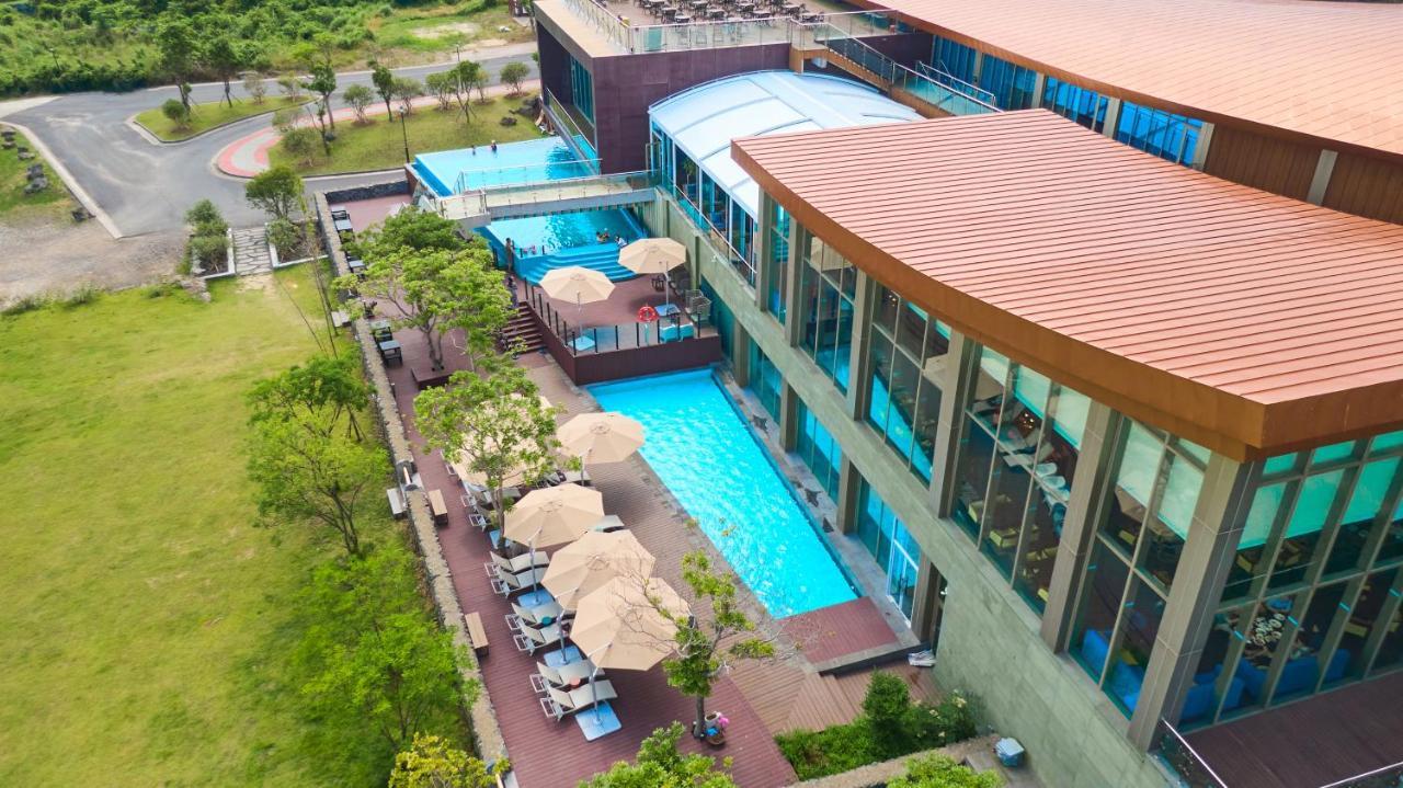 Camphortree Hotel And Resort Jeju Buitenkant foto