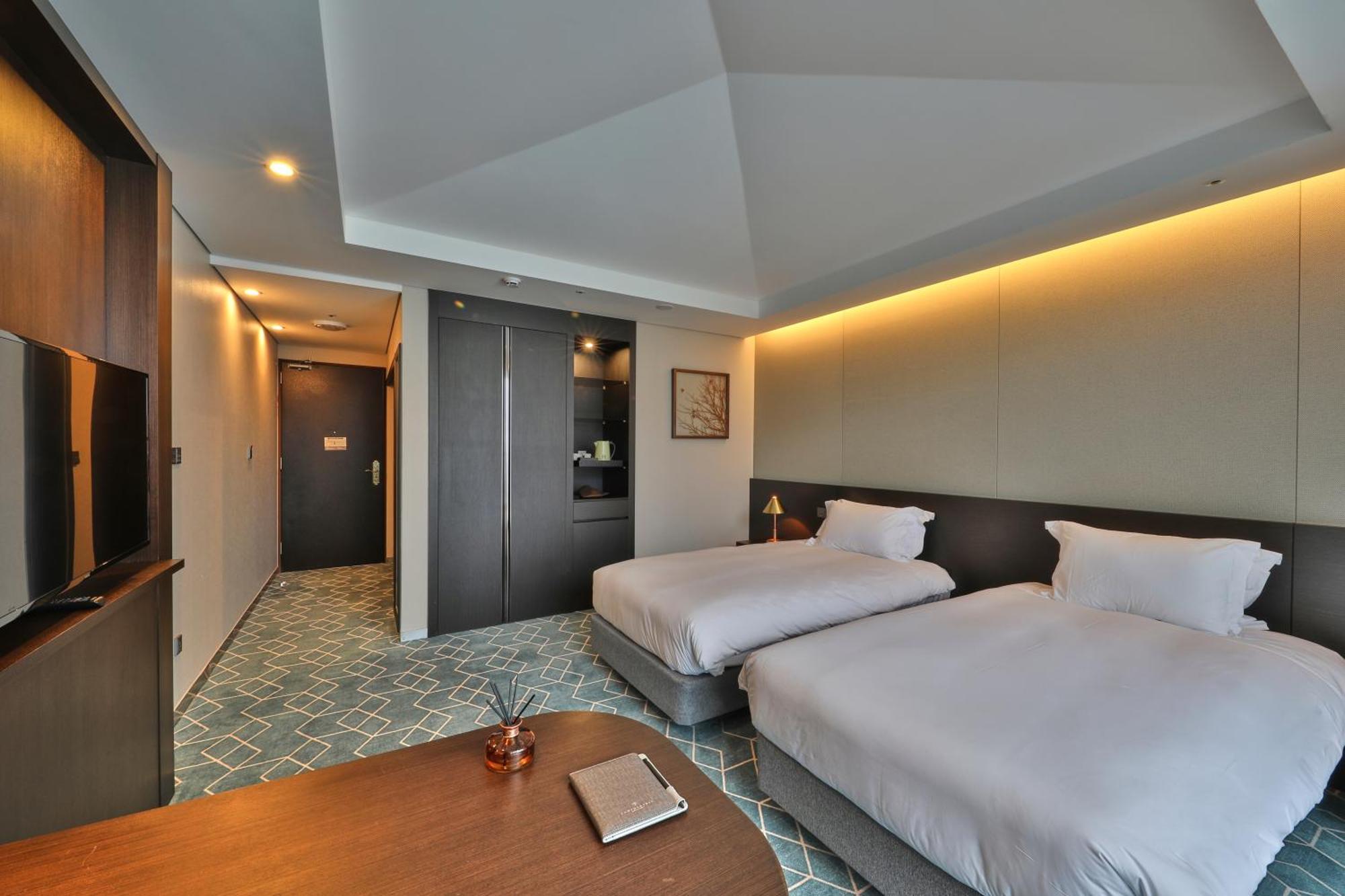 Camphortree Hotel And Resort Jeju Buitenkant foto